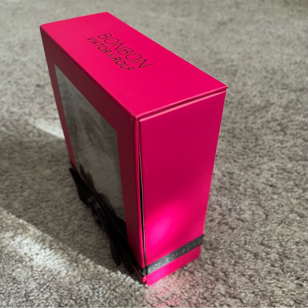 Viktor & Rolf Picture Frame - Picture 8 of 12